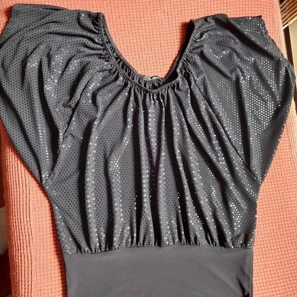 Tattoo Black Squence Top. Size Medium - Picture 3 of 7
